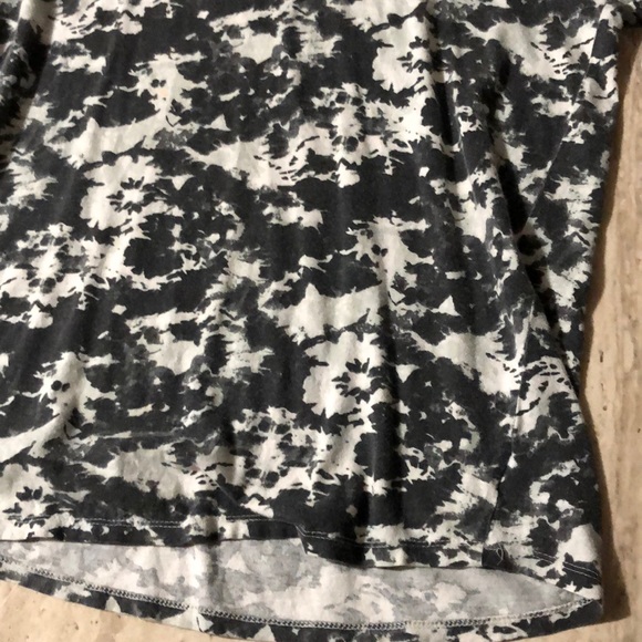 BDG | Black and White | Mens | Size XL - Picture 2 of 8